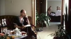 Голая Елена Попова Видео