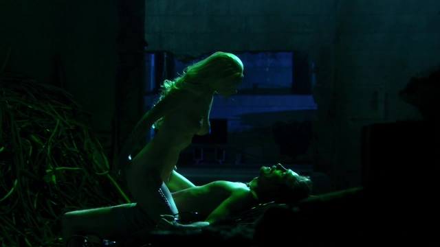 Убийственный Секс С Инопланетянкой Хеленой Мэттссон – Особь: Пробуждение (2007)