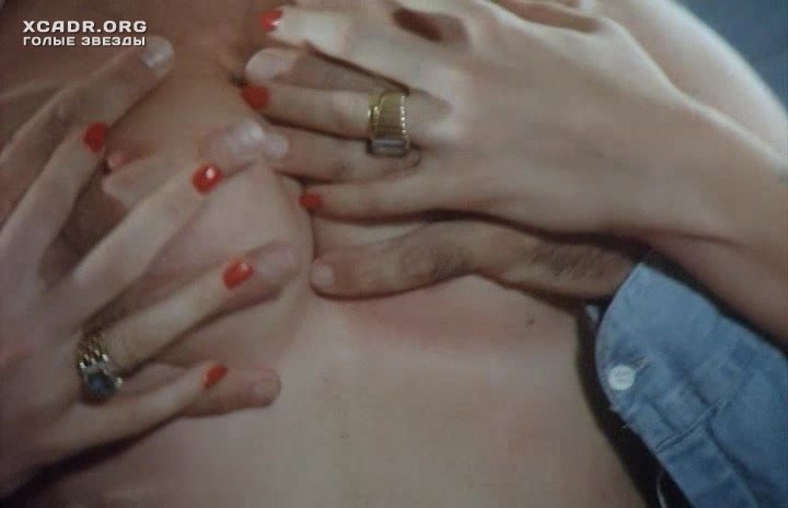 Секс Сцена С Моаной Поцци – Провокация (1988)