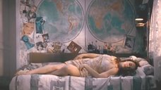 Полностью Голая Камаева Елена На Кровати – Нежный Возраст (2000)