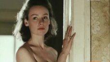 Сексуальная Лидия Байрашевская В Прозрачном Платье – Стерва (1992) (1992)