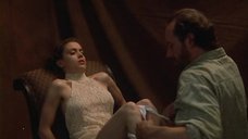 Подсматриваение За Сексом Виктории Хаас – Ядовитый Плющ 2: Лили (1995)
