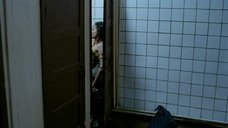 Секс С Евгенией Серебренниковой В Общественном Туалете – Нас Не Догонишь (2007)