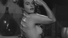 Голая Грудь Уллы Якобссон – Она Танцевала Одно Лето (1951)