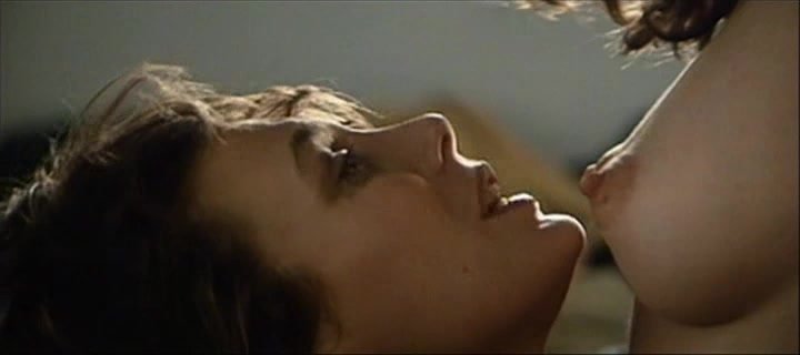 Марушка Детмерс Ублажает Джейн Биркин – Пиратка (1984)