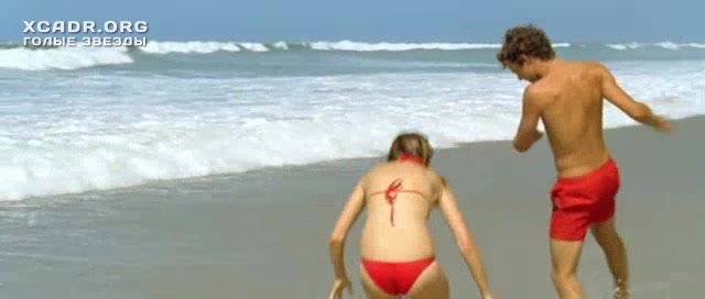 Леа Сейду Бегает По Пляжу В Купальнике – Строго На Юг (2009)