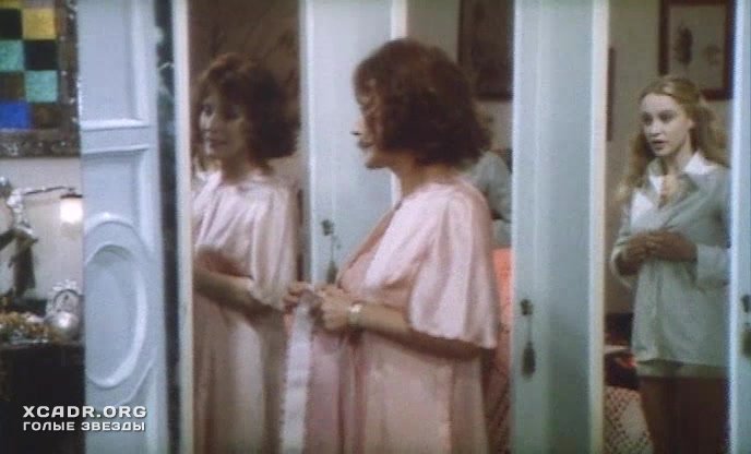 Элеонора Джорджи И Орнелла Мути В Коротких Шортиках – Аппассионата (1974)
