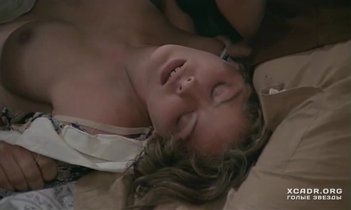 Сексуальная Сцена С Орнеллой Мути – Девушка Из Триеста (1982)